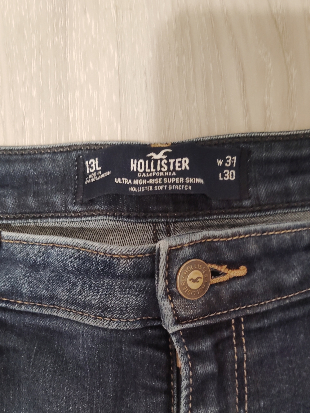 HOLLISTER JEANS Women 13L SKINNY - Picture 2 of 2